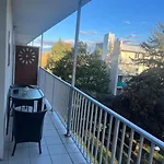 Magnifique Surequipe-balcon-vu-garage Individuel 아파트 *