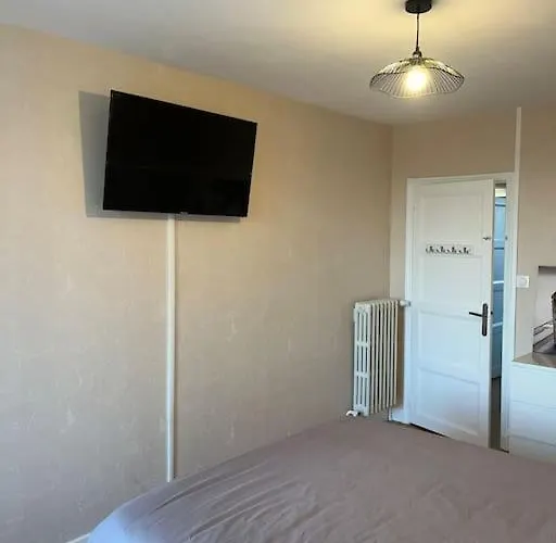 Magnifique Surequipe-balcon-vu-garage Individuel *
